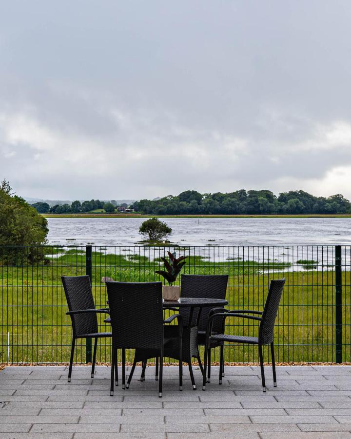 Lough Beg Glamping Hotel Newferry Exterior photo